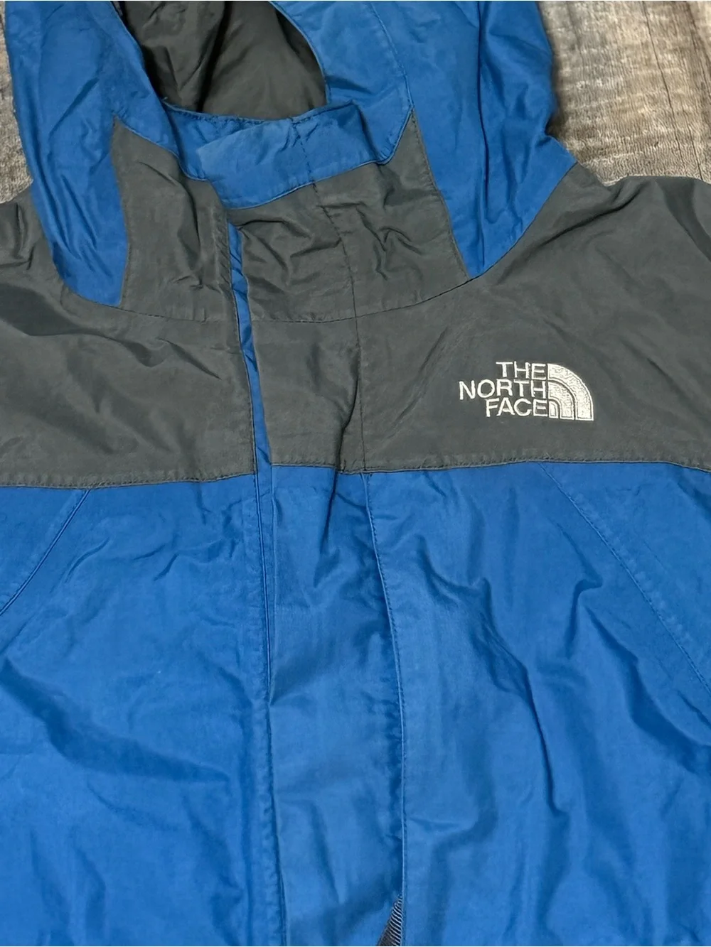 The North Face Boys Large Blue Gray Hooded Zip Jacket Rain Wind Coat